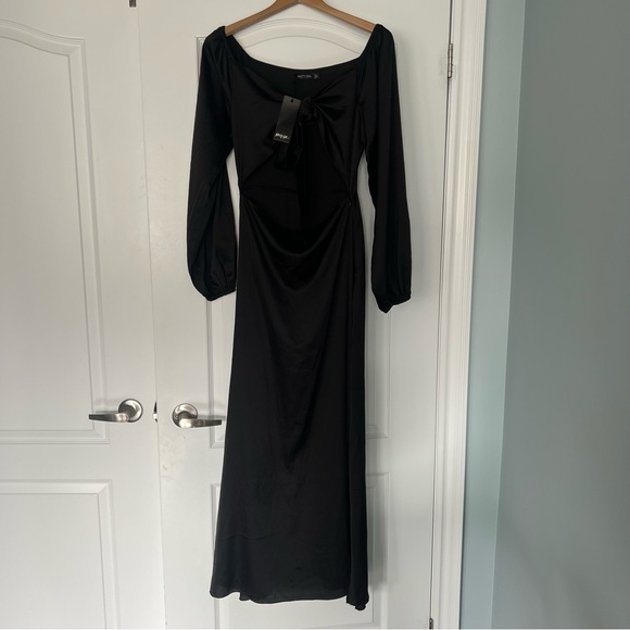 Nwt Nasty Gal collection satin maxi dress size 4 - Picture 3 of 10